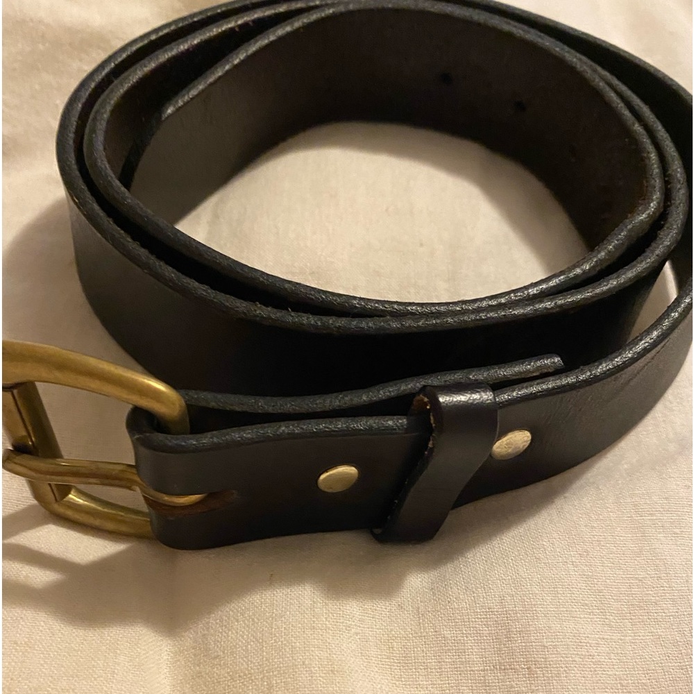 CC Filson Bridle Leather Men’s Belt Like New